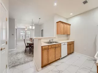 Photo #3: 5349847 Listing 