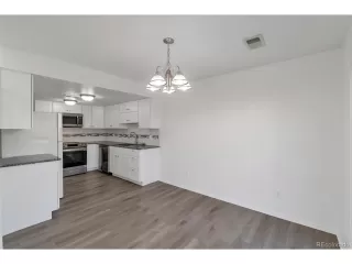 Photo #3: 5350248 Listing 