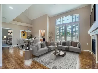 Photo #5: 5350375 Listing 