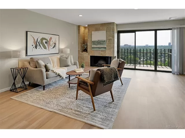 MLS: 5352823 Condo For Sale