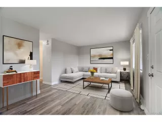 Photo #4: 5354926 Listing