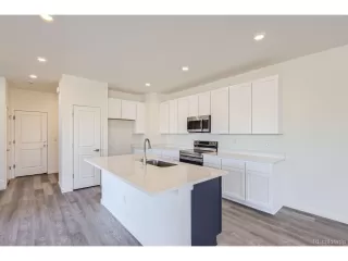 Photo #3: 5360153 Listing 