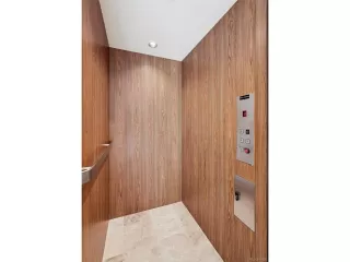 Photo #5: 5360175 Listing 