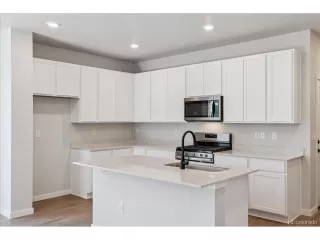 Photo #2: 5360266 Listing