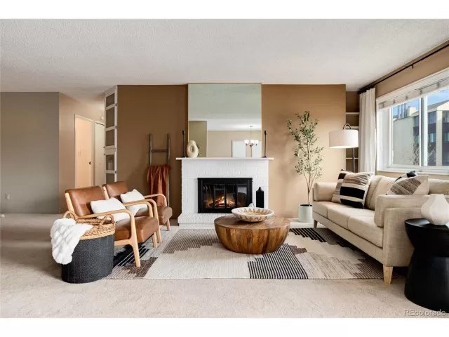 MLS: 5363286 Condo For Sale