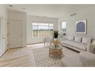 Photo #4: 5365191 Listing