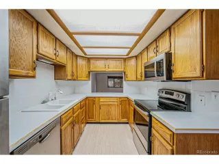 Photo #5: 5366241 Listing