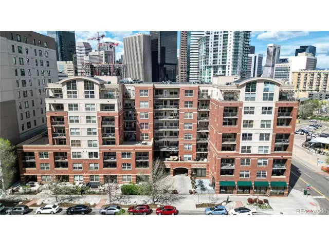 MLS: 5366998 Condo For Sale