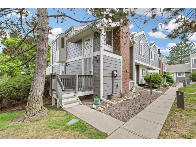 MLS: 5368731 Condo For Sale