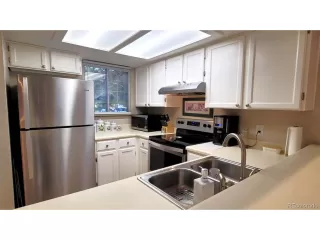 Photo #5: 5368838 Listing