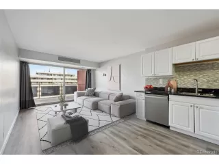 Photo #2: 5369272 Listing