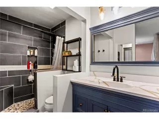 Photo #4: 5369547 Listing