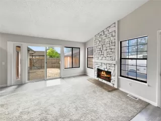 Photo #2: 5371403 Listing