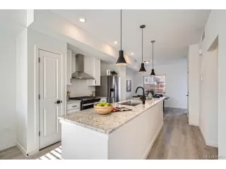 Photo #4: 5371628 Listing