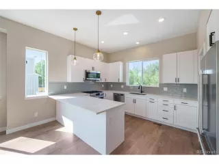 Photo #3: 5374392 Listing