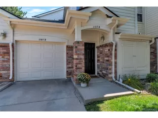 More Details about MLS # 5374826 : 1107 S ALTON ST B DENVER CO 80247