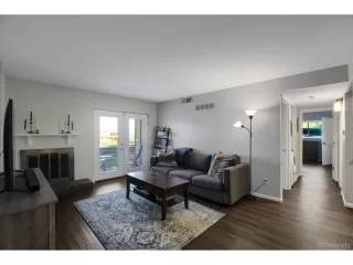 Photo #3: 5377521 Listing