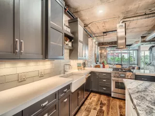 Photo #3: 5377753 Listing