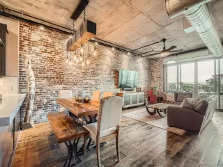 Photo #5: 5377753 Listing