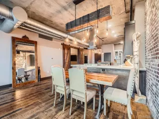 Photo #6: 5377753 Listing