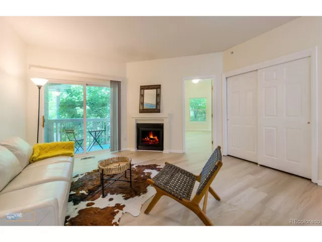 MLS: 5378145 Condo For Sale