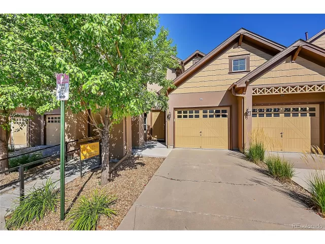 MLS: 5381363 Condo For Sale