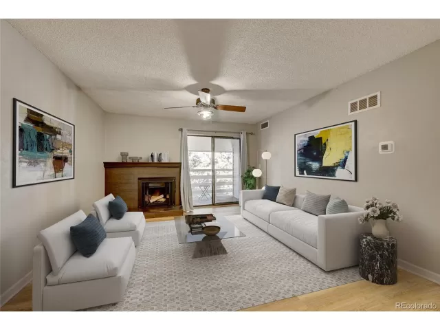 MLS: 5382913 Condo For Sale