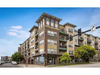 DAKOTA LOFTS Condos for Sale