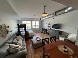 Photo #6: 5383501 Listing