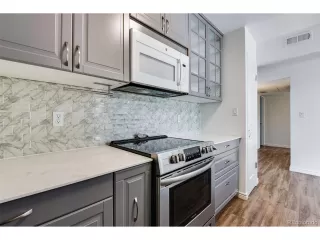 Photo #5: 5386578 Listing