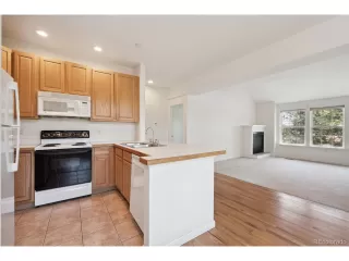 Photo #3: 5386767 Listing 