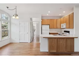Photo #5: 5386767 Listing 