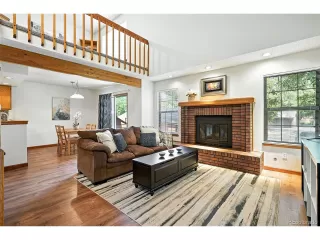 Photo #4: 5389343 Listing