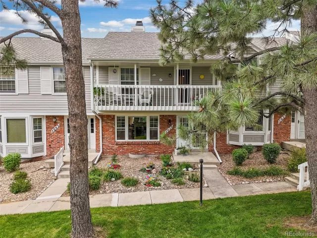 MLS: 5390101 Condo For Sale