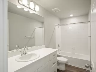 Photo #6: 5390727 Listing