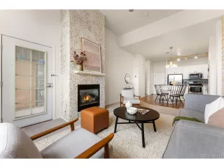 Photo #4: 5391319 Listing 