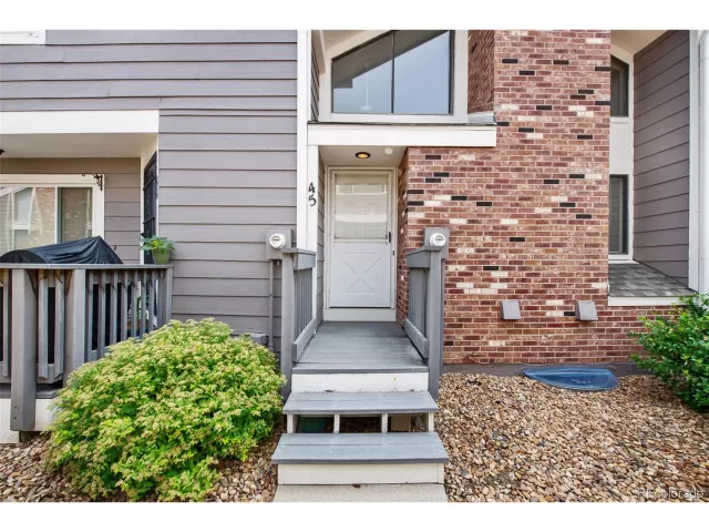 MLS: 5392029 Condo For Sale