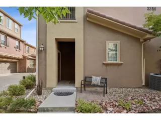 Photo #4: 5396726 Listing