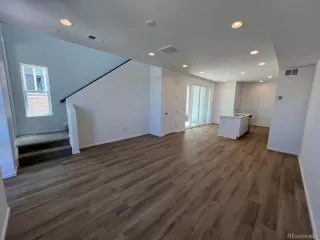 Photo #2: 5396753 Listing