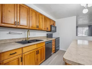 Photo #6: 5397117 Listing