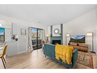 Photo #6: 5399926 Listing 