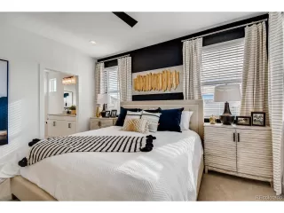 Photo #5: 5402131 Listing