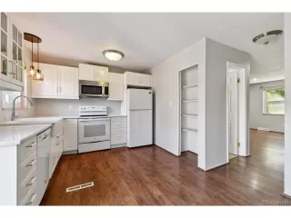 Photo #5: 5403403 Listing 