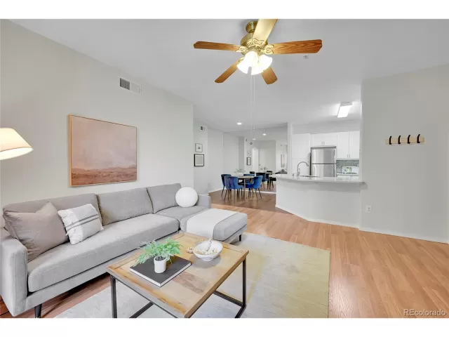 MLS: 5405128 Condo For Sale