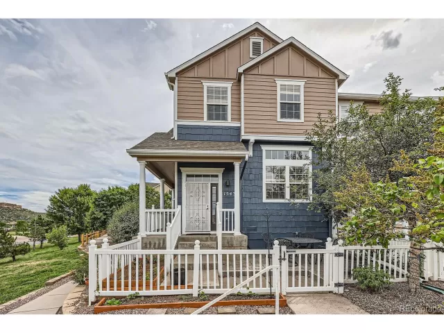 MLS: 5406675 Condo For Sale