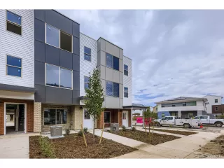 Photo #5: 5407031 Listing 