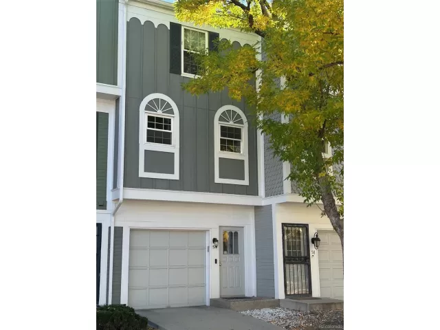 MLS: 5407518 Condo For Sale