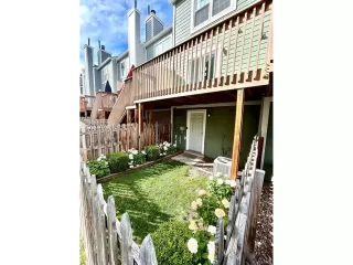 Photo #5: 5407518 Listing