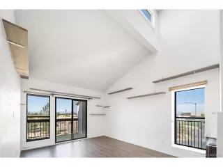 Photo #6: 5411723 Listing