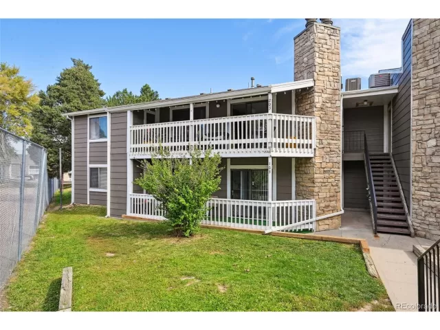 MLS: 5411891 Condo For Sale